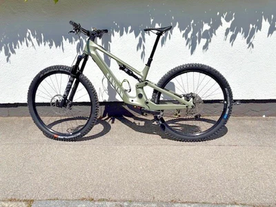 e mountainbike, Canyon Neuron ON:Fly CF 8.0, Größe M, Baujahr 2024, rund 300 km - Bild 1 von 4