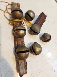 Vintage Sleigh Bells - Picture 1 of 17