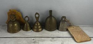 Vintage Messing Glocken graviert Glocken von Sarna Indien 5 Stück - Bild 1 von 7