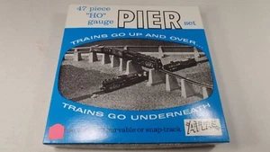 Atlas Train #80, caja de 47 piezas calibre HO juego de muelles vintage - Imagen 1 de 5