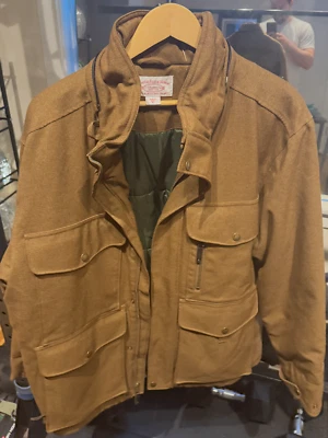 C. C. Filson Co. Elliot Bay Otter Chaqueta de Campo Marrón Exterior Invierno Hombre L Foto 1 de 4