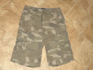 Men's OP Camo Cargo Shorts Size 28 - Picture 1 of 3