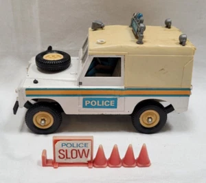 Vintage Britains 9610 Police SWB Land Rover 1:32 Scale 1975 - Made In England - Picture 1 of 6