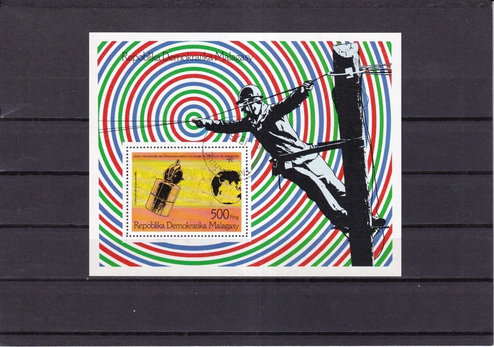 SA30d Madagascar 1976 Airmail - 100th Anniv of Telelephone used minisheet - Image 1 of 1