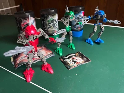 Lego Bionicle Lote de 3 em latas…provavelmente completo  - Imagem 1 de 4
