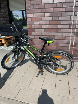 Kinderfahrrad - Bild 1 von 3