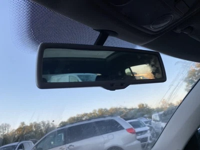 Used Front Center Interior Rear View Mirror fits: 2016 Volkswagen Tiguan automat - Image 1 of 4