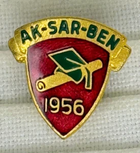 1956 Vintage Aksarben Ak-Sar-Ben Membership Lapel Pin Omaha Nebraska NE - Picture 1 of 3