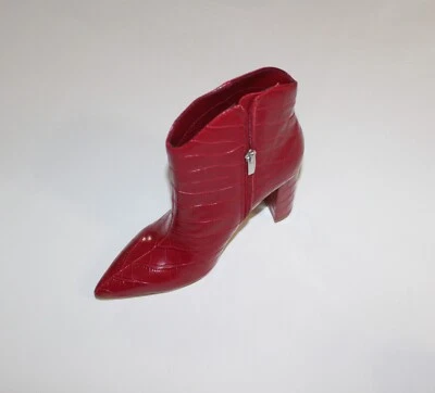 BOTÍN MARC FISHER LEZARI ROJO OSCURO EN RELIEVE Foto 1 de 4