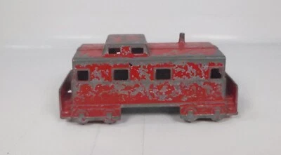 Vagón de tren Midgetoy Rockford Ill rojo caboose años 60 3" Foto 1 de 4