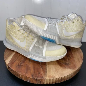 Nike Kyrie Size 10.5 White Azurie Elizabeth 852395-101 Zoom - Imagen 1 de 13