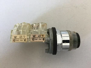 ALLEN BRADLEY 9001KA2 SERIES H GREEN PUSHBUTTON - Picture 1 of 2