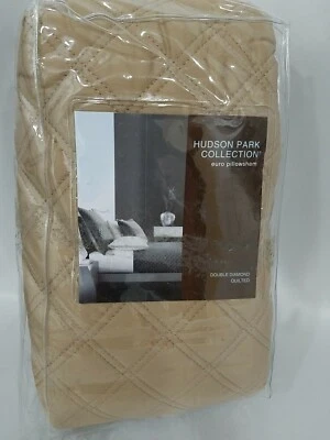 Hudson Park 双钻石标准香槟床上用品新品  — 第 1/2 张图片