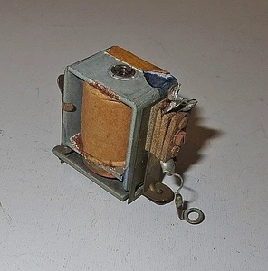 LIONEL #2333-121 DIESEL HORN RELAY ,USED - Picture 1 of 4
