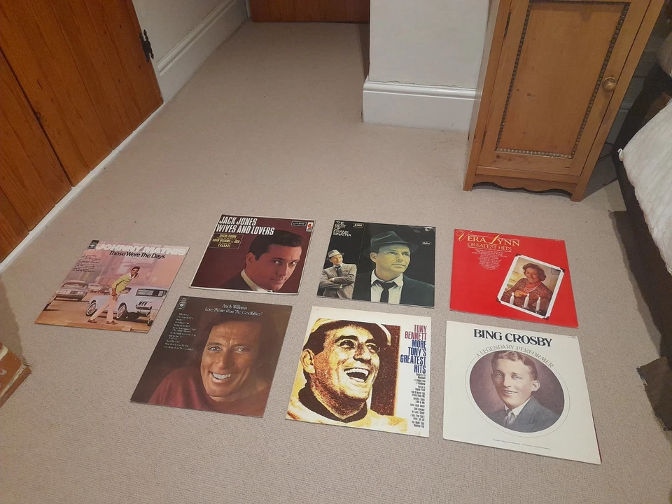 Collection of 7 Vocal Jazz vinyl LPs Records Frank Sinatra Tony Bennett Mathis - Image 1 of 1