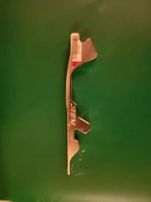 Alimentador Mycronic MyData Agilis 5.4 rojo L-014-1321 8 mm restaurado probado funcionando Foto 1 de 4