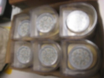 6 Array Prem LED MR16-HO-FLOOD 12 V 6.1W=35W Dimmable Bulbs 291 Lumens GU5.3 - Image 1 of 4