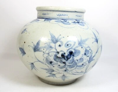 BONITO TARRO DE PORCELANA AZUL Y BLANCO COREANO DINASTÍA JOSEON SIGLO XIX Foto 1 de 4