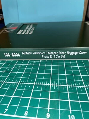 New! Kato 106-8004 Amtrak Viewliner II Sleeper, Dinner, Baggage-Dorm Phase III - Image 1 of 4