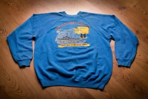 Sudadera De Colección Años 80 USS Implícita MSO-455, L, Barco Buscaminas EE. UU., Guerra, Náutica - Imagen 1 de 5