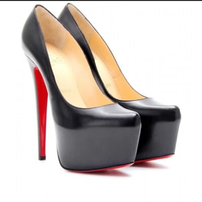 Zapatos de salón Christian Louboutin con plataforma de narciso de cuero negro. Nuevo. Talla 37,5 Foto 1 de 4