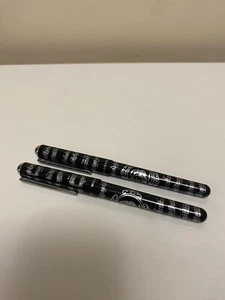 Koreanische Keramik Kugelschreiber Set Vintage X 2 Mozart Design Und Farbe Mit Minen.. - Bild 1 von 9