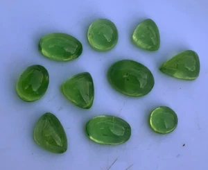 Lotto 51,65 CT di peridoto verde naturale cabochon misto taglio dal Pakistan - Foto 1 di 1