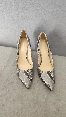 Nine West Women Heels 8 Snake Print Pointed Toe Stiletto Pump Formal Office Shoe - Image 1 of 4
