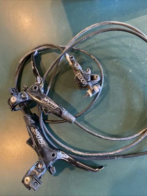 Set freni a disco idraulici Avid Elixir R con leve e pinze - Immagine 1 di 4