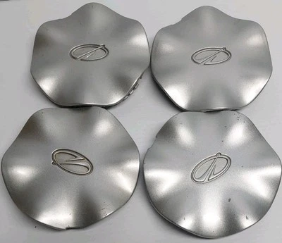 1999-2004 Oldsmobile Alero roda centro tampas conjunto de 4 fabricante de equipamento original usado prata 9593826 - Imagem 1 de 4