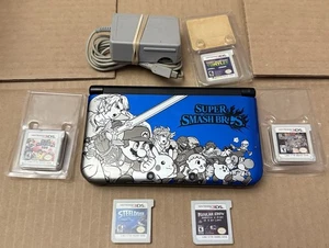Nintendo 3DS XL Super Smash Bros Limited Edition Console -Blue w Charger + Games - Picture 1 of 5
