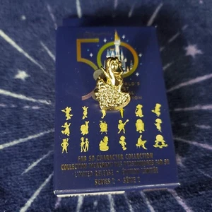 *Nemo & Dory Pin* 2022 Disney World Parks 50th Anniv Fab 50 Gold Tiny Mystery - Picture 1 of 1