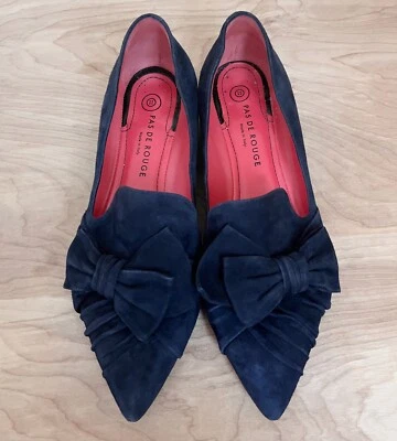 Pas De Rouge Women’s Rouched Bow Style 2525 Blue Suede Size 10.5 Made in Italy - Image 1 of 4