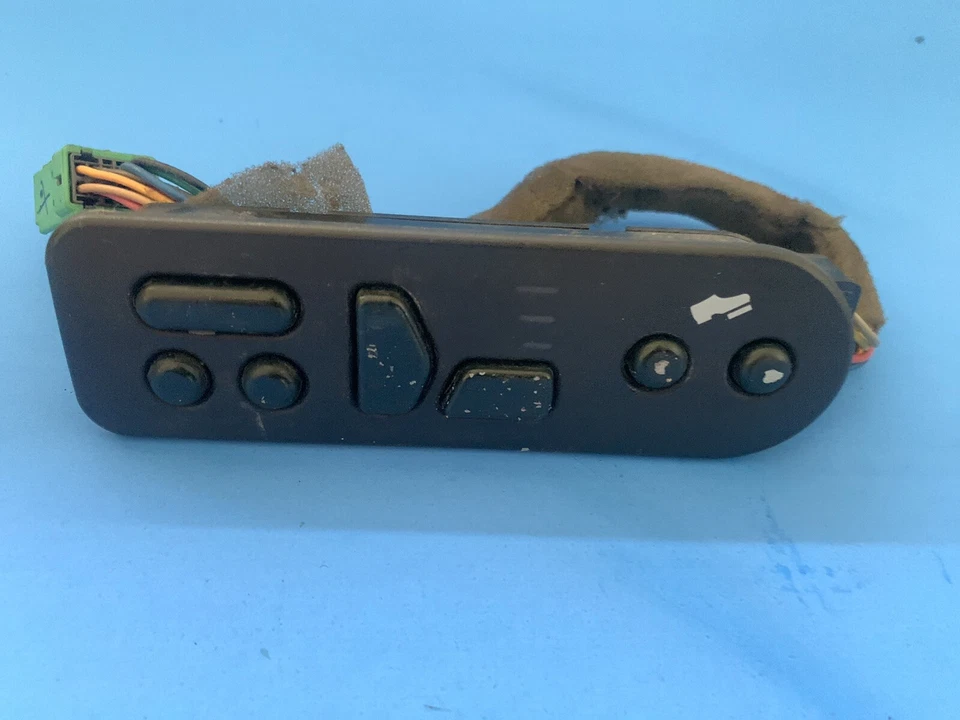 HEATED SEAT MEMORY SWITCH 03-06 CADILLAC ESCALADE SUBURBAN TAHOE YUKON 15179136 - Image 1 of 1