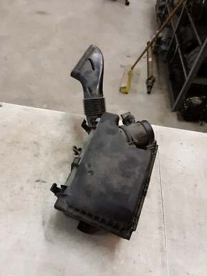 Volvo S60 2004 2,4 L filtro de admisión de aire limpiador caja conducto fabricante de equipos originales Foto 1 de 4