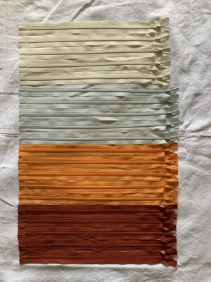 20 Reißverschlüsse 37/40 cm unteilbar Konvolut (13) Farbmix Reißverschluss NEU! - Bild 1 von 4