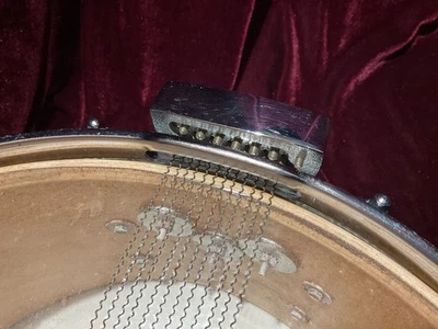 Ludwig 7X14 Classic 10-Lug Maple Snare - Image 1 of 4