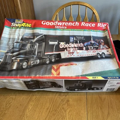 REVELL MONOGRAM GM GOODWRENCH RACE RIG 1/32 SCALE DALE EARNHARDT SR. SnapTite - Image 1 of 4