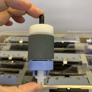 P3005 5200 M5025 Tray Pickup Roller Separation Pad for HP Laserjet RM1-0731 - Imagen 1 de 9
