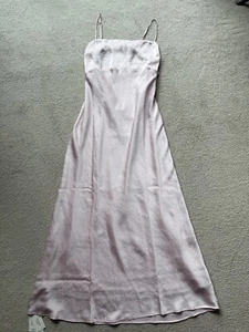Maxi abito Abercrombie & Fitch Julia slip raso cappuccio schiena fiocco rosa pallido grande P - Foto 1 di 10