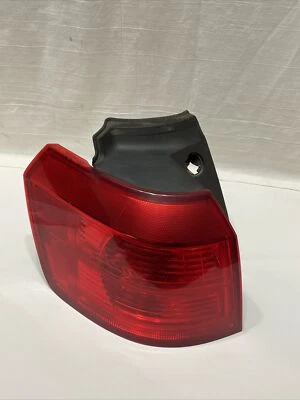 2013 GMC TERRAIN Left Taillight - Изображение 1 из 4