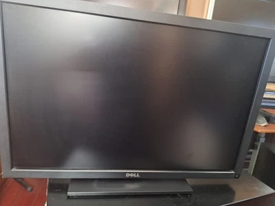 Dell UltraSharp U3011T 30 inch Widescreen LCD Monitor - Image 1 of 3