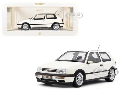 1996 Volkswagen Golf GTI CANDY WHITE "20 YEARS" CARRO FUNDIDO EM ESCALA 1/18 POR NOREV 188508 - Imagem 1 de 4
