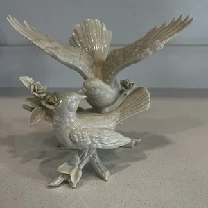 Lenox Promesas de Boda Palomas Estatuilla Decoración de Pasteles Lovebirds Brillante Perfecto - Imagen 1 de 11