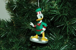 Donald Duck Dressed as a Chef Christmas Ornament - Picture 1 of 1