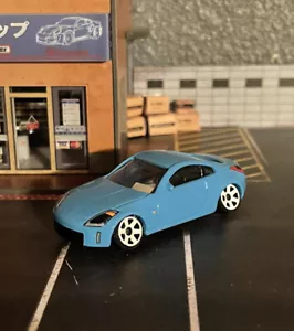 MatchBox Nissan 350Z (Cambered Custom) - Picture 1 of 7