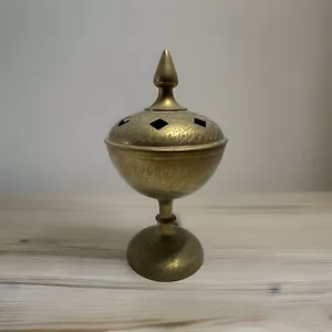 QUEMADOR DE CÁLIZ/COPA/INCIENSO DE LATÓN GRABADO VINTAGE INDIA - Imagen 1 de 6