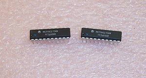 QTY (18) MC74HC273AN MOTOROLA 20 PIN DIP OCTAL D-TYPE FLIP-FLOP NOS 1 TUBE - Bild 1 von 1