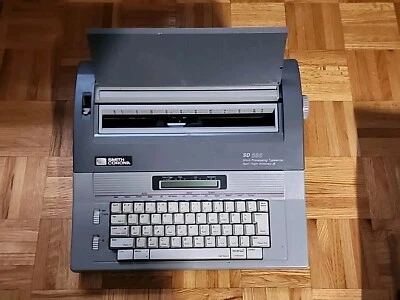 Smith Corona SD 685 Word Processing Typewriter Tested And Works! — 第 1/4 张图片