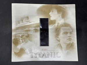 Células de película Titanic en tarjeta 1998 de colección Paramount 20th Century Fox - Imagen 1 de 5